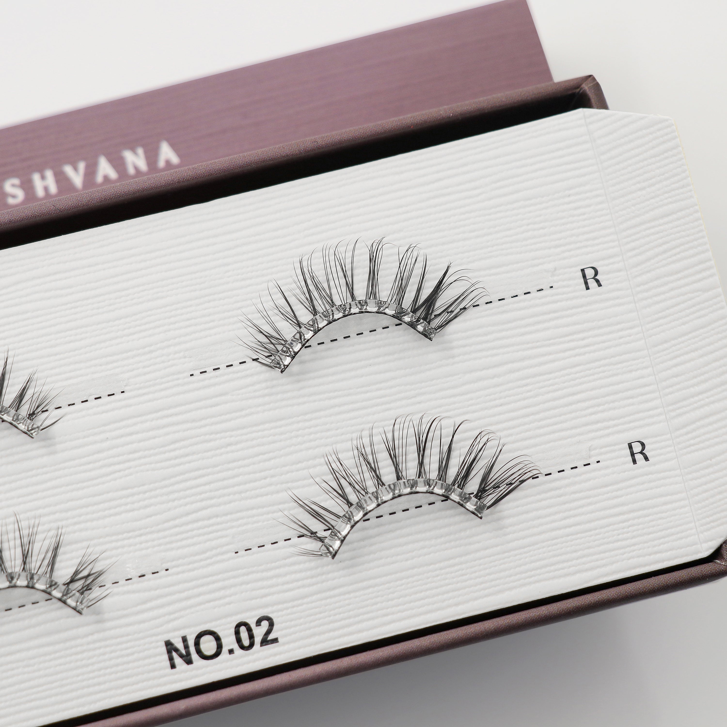 Pre-glued Half Lash NO.02